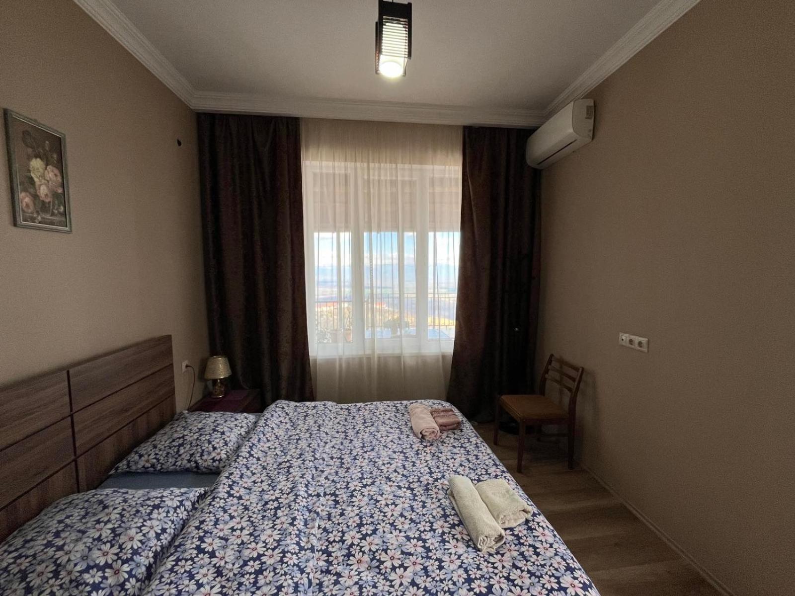Guest House Aisi ซิคนาคี ภายนอก รูปภาพ