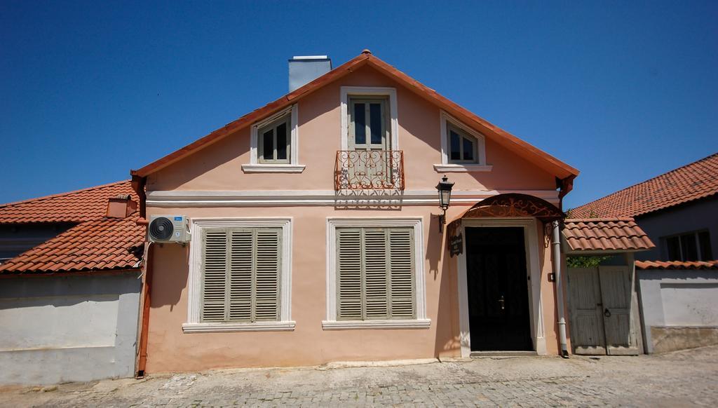 Guest House Aisi ซิคนาคี ภายนอก รูปภาพ